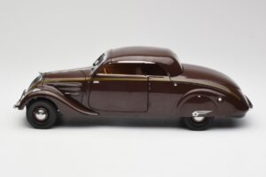 Peugeot 402 Eclipse Čokoládová Norev 1:18 184873 Kov – obrázok 5 z 12