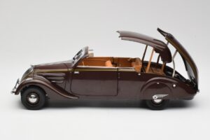 Peugeot 402 Eclipse Čokoládová Norev 1:18 184873 Kov – obrázok 6 z 12