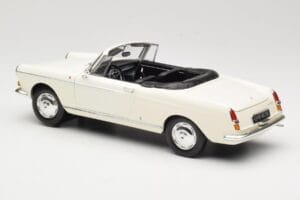 Peugeot 404 Kabriolet Biely Norev 1:18 184746 Kov – obrázok 7 z 8