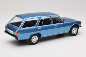 Peugeot 504 Break Modrý MCG 1:18 MCG18213 Kov – obrázok 2 z 6