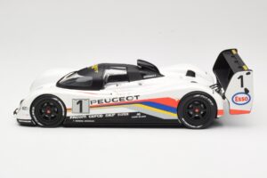 Peugeot 905 Evo 1B Group C #1 Peugeot Talbot Sport D. Warwick / Y. Dalmas / M. Blundell 24 Hours of Le Mans Winner 1992 Norev – obrázok 3 z 6