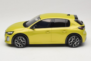 Peugeot E-208 GT Jaune Agueda Otto 1:18 OT1164 Živica – obrázok 3 z 6