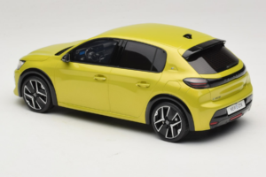 Peugeot E-208 GT Jaune Agueda Otto 1:18 OT1164 Živica – obrázok 5 z 6