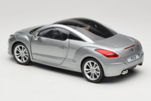 Peugeot RCZ Mercury Grey Norev 1:18 184875 Kov – obrázok 7 z 8