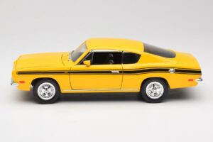 Plymouth Barracuda Žltý Road Legends 1:18 92178 Kov – obrázok 4 z 8