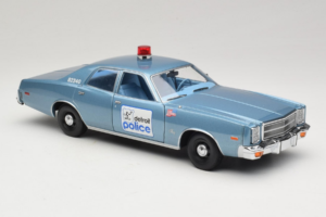 Plymouth Fury Beverly Hills PD Modrý GreenLight 1:18 19069 Kov – obrázok 6 z 8