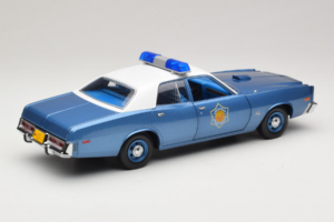 Plymouth Fury Police Pursuit Smokey and the Bandit GreenLight 1:18 19044 Kov – obrázok 3 z 8