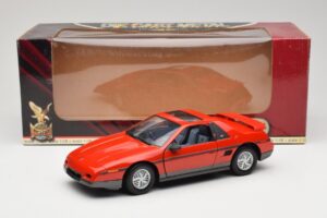 Pontiac Fiero GT Červený Road Signature 1:18 92588 Kov – obrázok 8 z 8