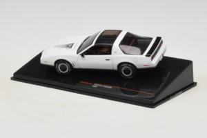 Pontiac Firebird Biely IXO 1:43 CLC582N Kov – obrázok 3 z 4