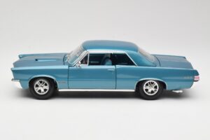 Pontiac GTO Hurst Edition Modrý Maisto 1:18 531885 Kov – obrázok 4 z 8
