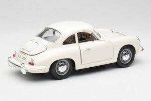 Porsche 356B Biely Bburago 1:18 3021-M3 Kov – obrázok 3 z 8