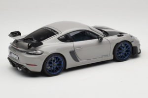 Porsche 718 Cayman 982 GT4 RS Weissach Package Chalk Norev 1:18 187253 Kov – obrázok 2 z 8