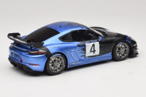 Porsche 718 Cayman GT4 RS Clubsport Čierny Modrý Otto 1:18 OT469 Živica – obrázok 2 z 6