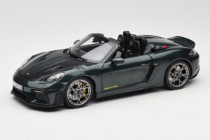 Porsche 718 Spyder RS Weissach Pack Forest Green Norev 1:18 187272 Kov