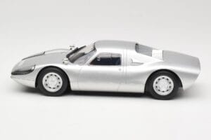 Porsche 904 GTS Norev 1:18 187440 Kov – obrázok 3 z 6