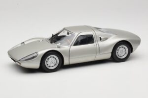 Porsche 904 GTS Strieborný Minichamps 1:18 180067722 Kov