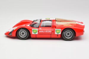 Porsche 906E BP World Record Runs Monza 1967 Minichamps 1:18 100676100 Kov – obrázok 4 z 8