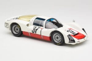 Porsche 906 K #37 V. Elford / B. Pon Porsche System 24 Hours of Le Mans 1967 Minichamps 1:18 100676137 Kov – obrázok 6 z 8