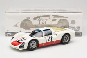 Porsche 906 K #37 V. Elford / B. Pon Porsche System 24 Hours of Le Mans 1967 Minichamps 1:18 100676137 Kov – obrázok 8 z 8