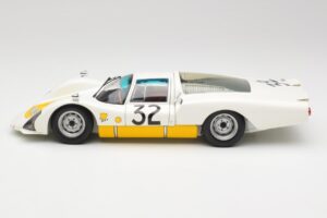 Porsche 906LH #32 Porsche System Engineering G. Schutz / P. De Klerk 24 Hours of Le Mans 1966 Minichamps 1:18 100666132 Kov – obrázok 4 z 8