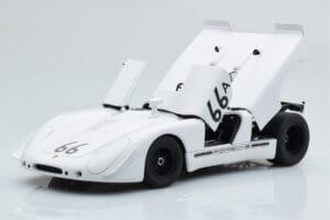Porsche 908/02 #66A S. McQueen Holtville 1970 AUTOart 1:18 87073 Kov – obrázok 2 z 8