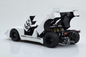 Porsche 908/02 #66A S. McQueen Holtville 1970 AUTOart 1:18 87073 Kov – obrázok 3 z 8