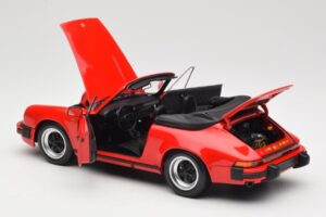 Porsche 911 930 Carrera 3.2 Cabriolet Guards Red Minichamps 1:18 110063030 Kov – obrázok 5 z 8