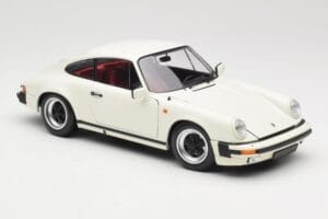 Porsche 911 930 Carrera 3.2 Grand Prix White Minichamps 1:18 100063024 Kov – obrázok 6 z 8