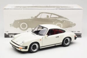 Porsche 911 930 Carrera 3.2 Grand Prix White Minichamps 1:18 100063024 Kov – obrázok 8 z 8