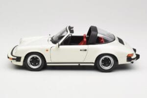 Porsche 911 930 Carrera Targa 3.2 Grand Prix White Minichamps 1:18 100063062 Kov – obrázok 4 z 8
