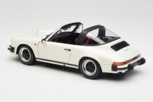Porsche 911 930 Carrera Targa 3.2 Grand Prix White Minichamps 1:18 100063062 Kov – obrázok 7 z 8
