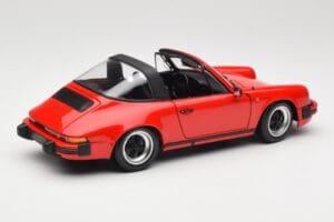 Porsche 911 930 Carrera Targa 3.2 Guards Red Minichamps 1:18 100063061 Kov – obrázok 4 z 9