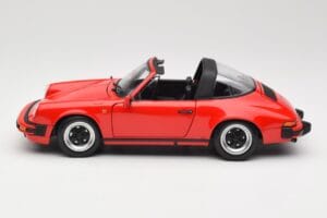 Porsche 911 930 Carrera Targa 3.2 Guards Red Minichamps 1:18 100063061 Kov – obrázok 5 z 9
