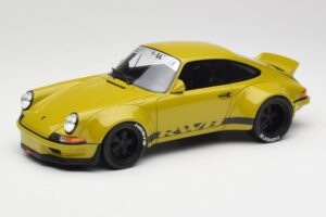 Porsche 911 930 RWB Classic Khaki GT Spirit 1:18 GT120 Živica