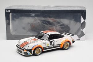 Porsche 911 934 #82 H. Müller / A. Pallavicini Lubrifilm Racing Winners Group 4 24 Hours of Le Mans 1979 Minichamps 1:18 1557 – obrázok 6 z 6