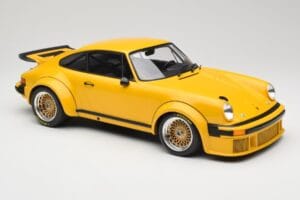 Porsche 911 934 RSR Žltý 1976 Minichamps 1:12 125766401 Kov – obrázok 4 z 6