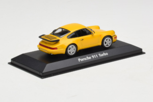 Porsche 911 964 Turbo Žltý MaxiChamps 1:43 940069104 Kov – obrázok 2 z 4