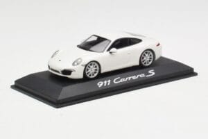 Porsche 911 991 Carrera S Biely IAA Frankfurt 2011 Minichamps 1:43 WAX20100090 Kov – obrázok 2 z 5