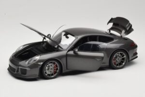 Porsche 911 991 GT3 Grey Metallic Minichamps 1:18 110062720 Kov – obrázok 2 z 8