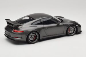 Porsche 911 991 GT3 Grey Metallic Minichamps 1:18 110062720 Kov – obrázok 3 z 8