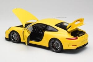 Porsche 911 991 GT3 Racing Žltý & Strieborné Kolesá Minichamps 1:18 110062722 Kov – obrázok 5 z 8