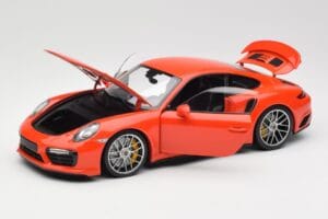 Porsche 911 991 Turbo S Lava Orange Minichamps 1:18 110067120 Kov – obrázok 2 z 8