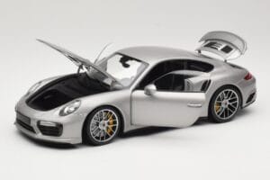 Porsche 911 991 Turbo S Strieborný Minichamps 1:18 113067126 Kov – obrázok 2 z 8