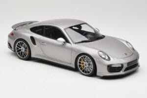 Porsche 911 991 Turbo S Strieborný Minichamps 1:18 113067126 Kov – obrázok 6 z 8