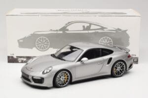 Porsche 911 991 Turbo S Strieborný Minichamps 1:18 113067126 Kov – obrázok 8 z 8