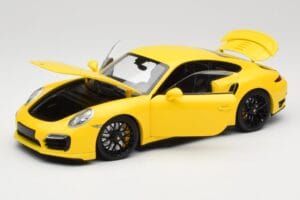 Porsche 911 991 Turbo S Žltý S Čiernymi Kolesami Minichamps 1:18 110062321 Kov – obrázok 2 z 8