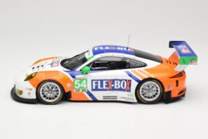 Porsche 911 991.1 GT3 R Core Autosport #54 J. Bennett / C. Braun / P. Long / N. Jonsson 24 Hours of Daytona 2017 Minichamps 1 – obrázok 3 z 6