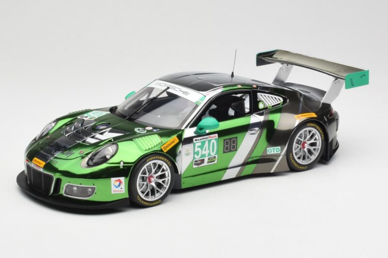 Porsche 911 991.1 GT3 R #540 Black Swan Racing P. Long / T. Pilgrim 24h Daytona 2016 Minichamps 1:18 155166540 Kov