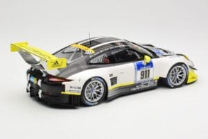 Porsche 911 991.1 GT3 R #911 Manthey Racing N. Tandy / E. Bamber 24h Nurburgring 2016 Minichamps 1:18 155166911 Kov – obrázok 2 z 6