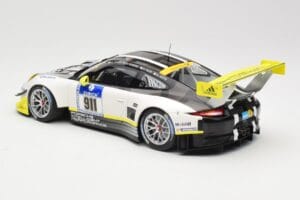 Porsche 911 991.1 GT3 R #911 Manthey Racing N. Tandy / E. Bamber 24h Nurburgring 2016 Minichamps 1:18 155166911 Kov – obrázok 5 z 6